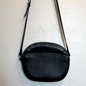 Hunt Club Black Leather Crossbody Bag